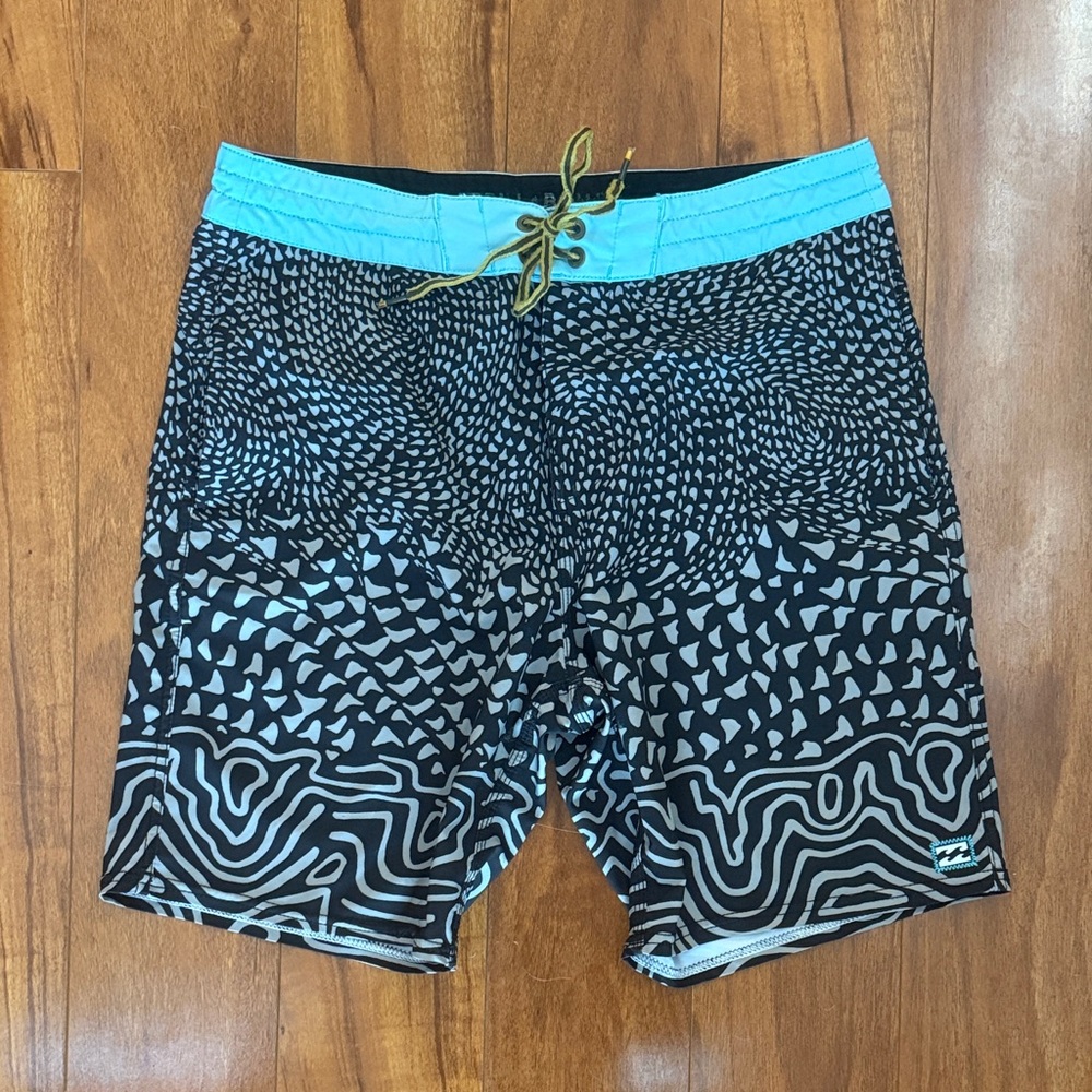 Billabong Board shorts